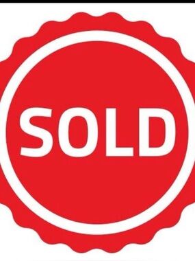 SOLD—Lululemon Wunder Train High Rise Tight with Pockets 25" in Black Size 4